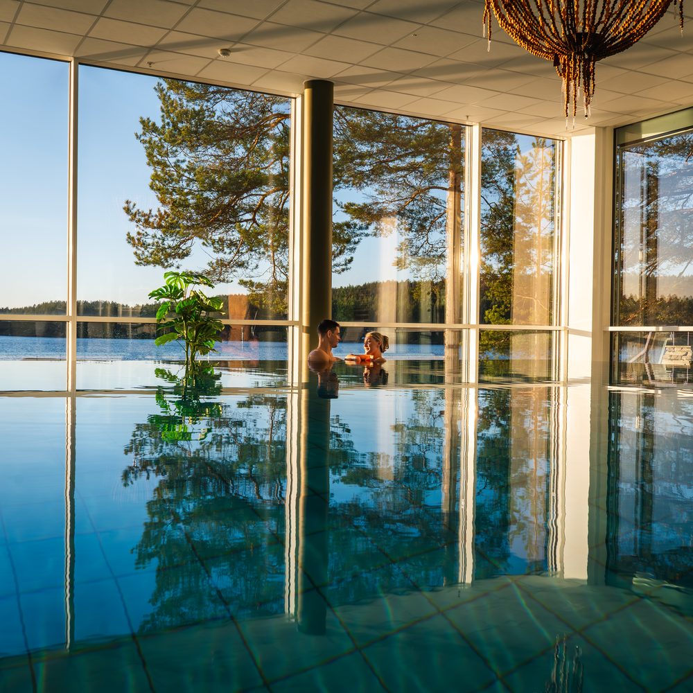 Bassenget mot vannet